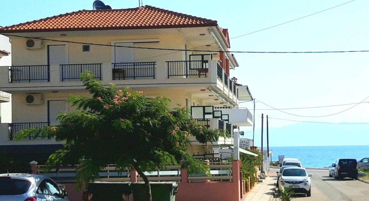 Apartmenthotel Sithon Сарти Экстерьер фото