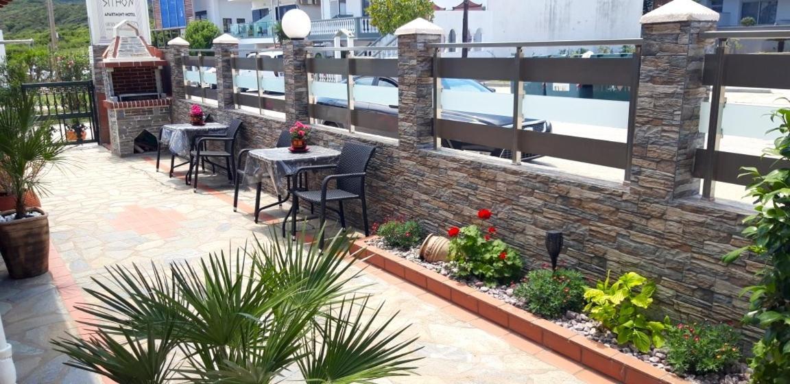 Apartmenthotel Sithon Сарти Экстерьер фото
